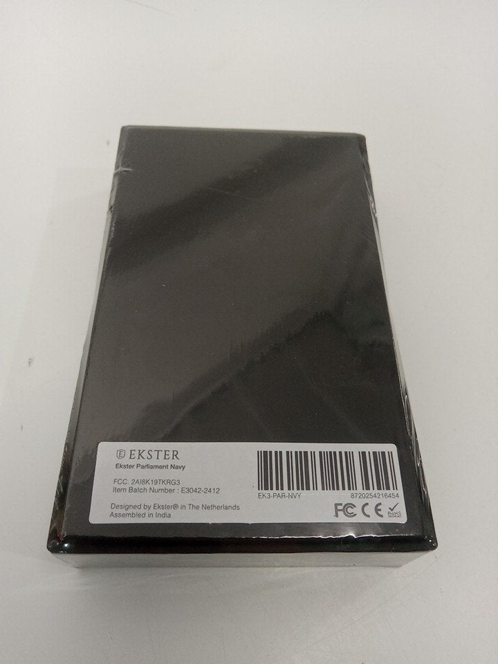 Ekster Slim & Modern Pop-Up Wallet – Navy – Fits 1–12 Cards – RFID – Sealed